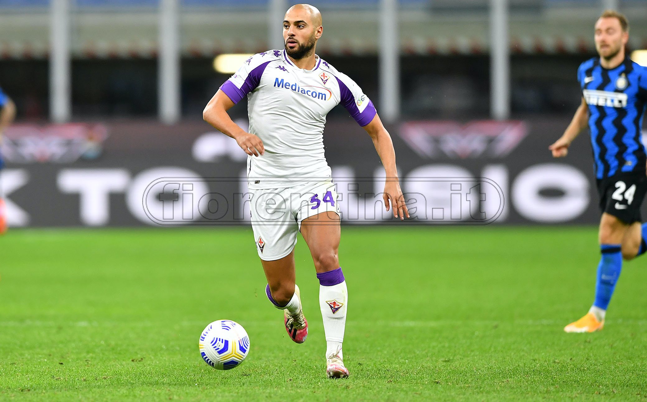 Amrabat: "La mia idea di centrocampista moderno. Ruolo fondamentale per la squadra"