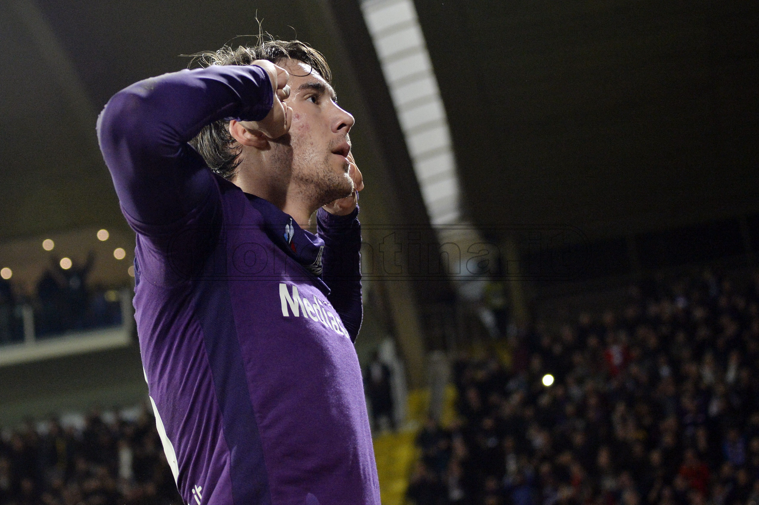 Dal Lipsia a Borussia e Tottenham: grandi offerte per Vlahovic. Commisso vuole blindarlo