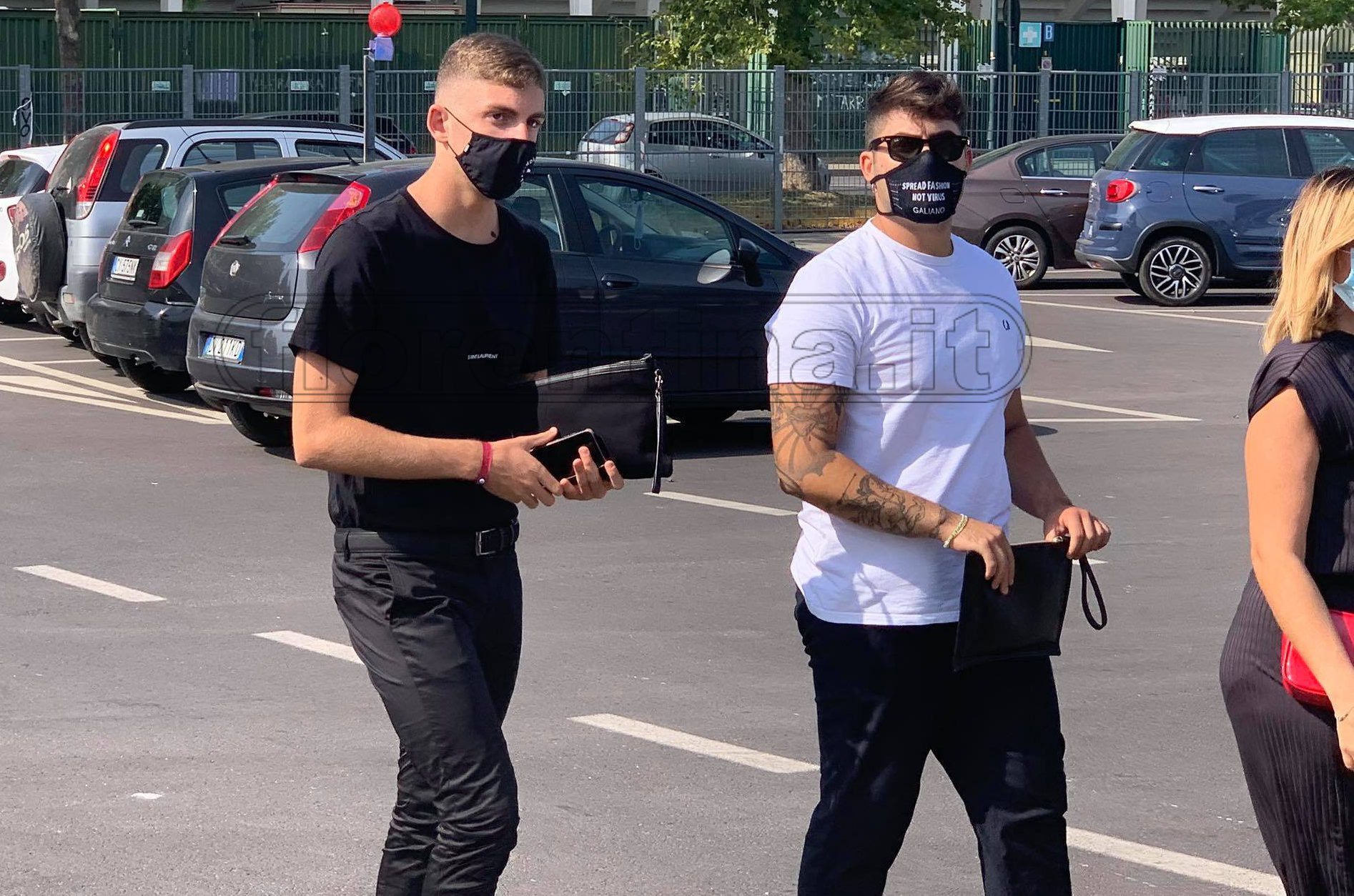 Gentile e il suo agente al centro sportivo. Tutto pronto per la firma con i viola (FOTO VI.IT)