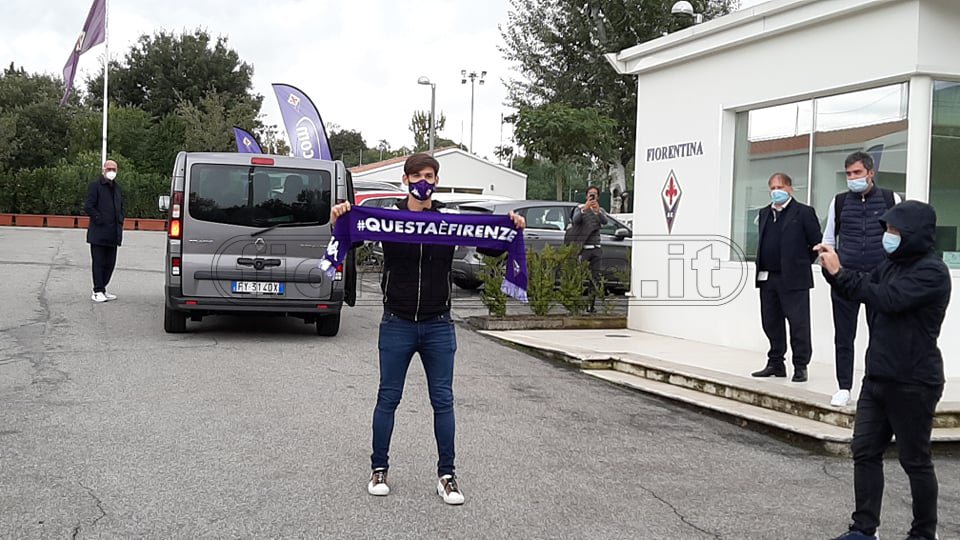 Martinez Quarta: "Grazie Fiorentina per questa possibilità. Felice di essere qui" (FOTO)