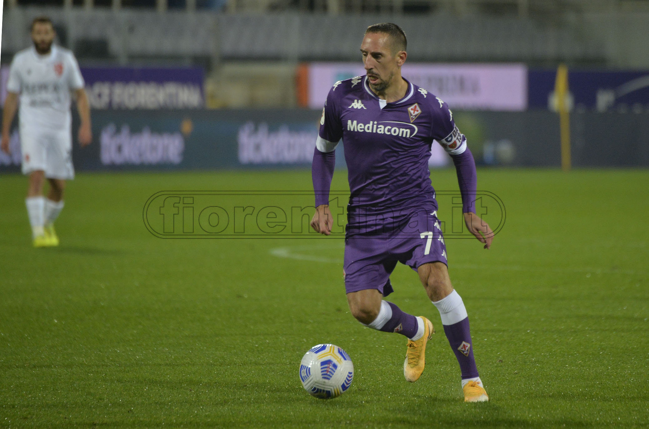 Ribery torna titolare e capitano. Palcoscenico Olimpico per trascinare la Viola