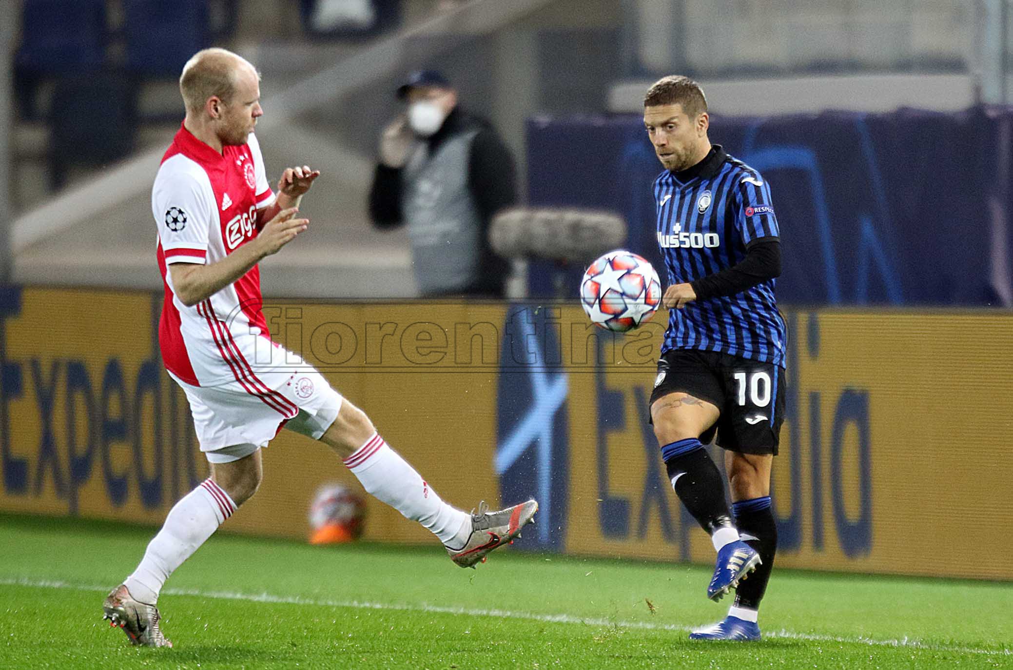 Champions League, pari senza reti per l'Inter in Ucraina. 2-2 tra Atalanta ed Ajax