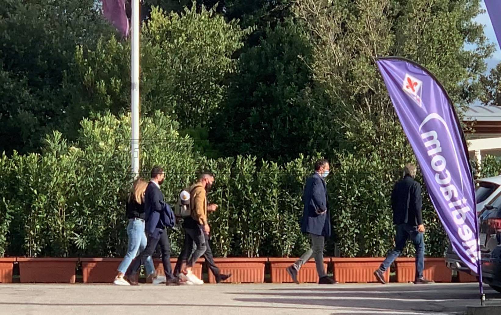 Callejon subito al centro sportivo della Fiorentina per le firme (VIDEO VI.IT)