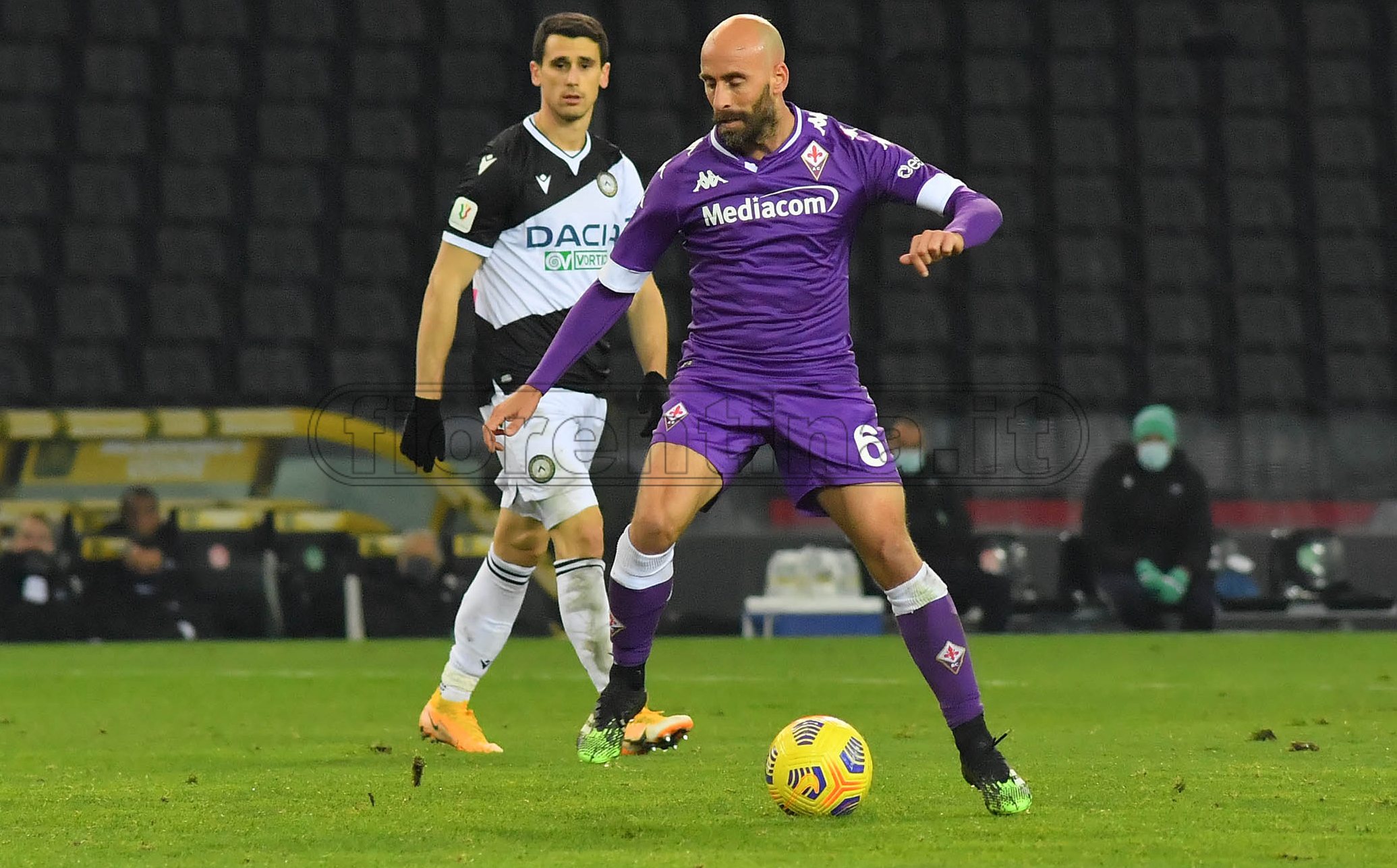 Il 'Prof' sale in cattedra a San Siro. Borja Valero verso una maglia da titolare