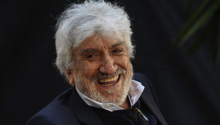 La Lega Calcio omaggia il grande Gigi Proietti: "Ci lascia un artista immenso"