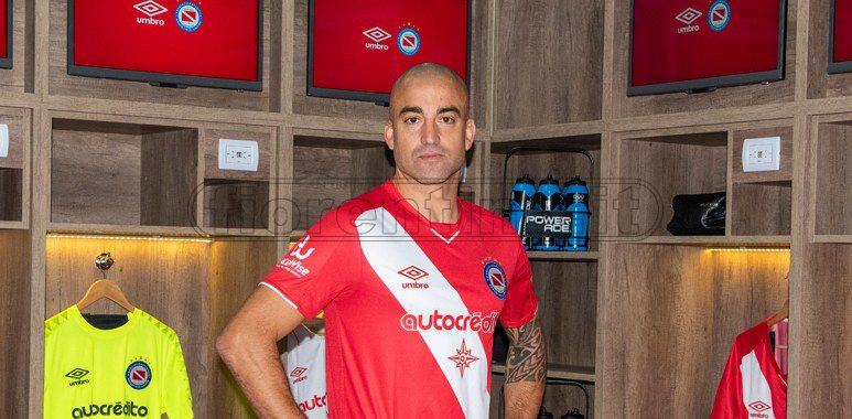 Il 'Tanque' Silva e la positività al doping: "Colpa di un gel per la fertilità"