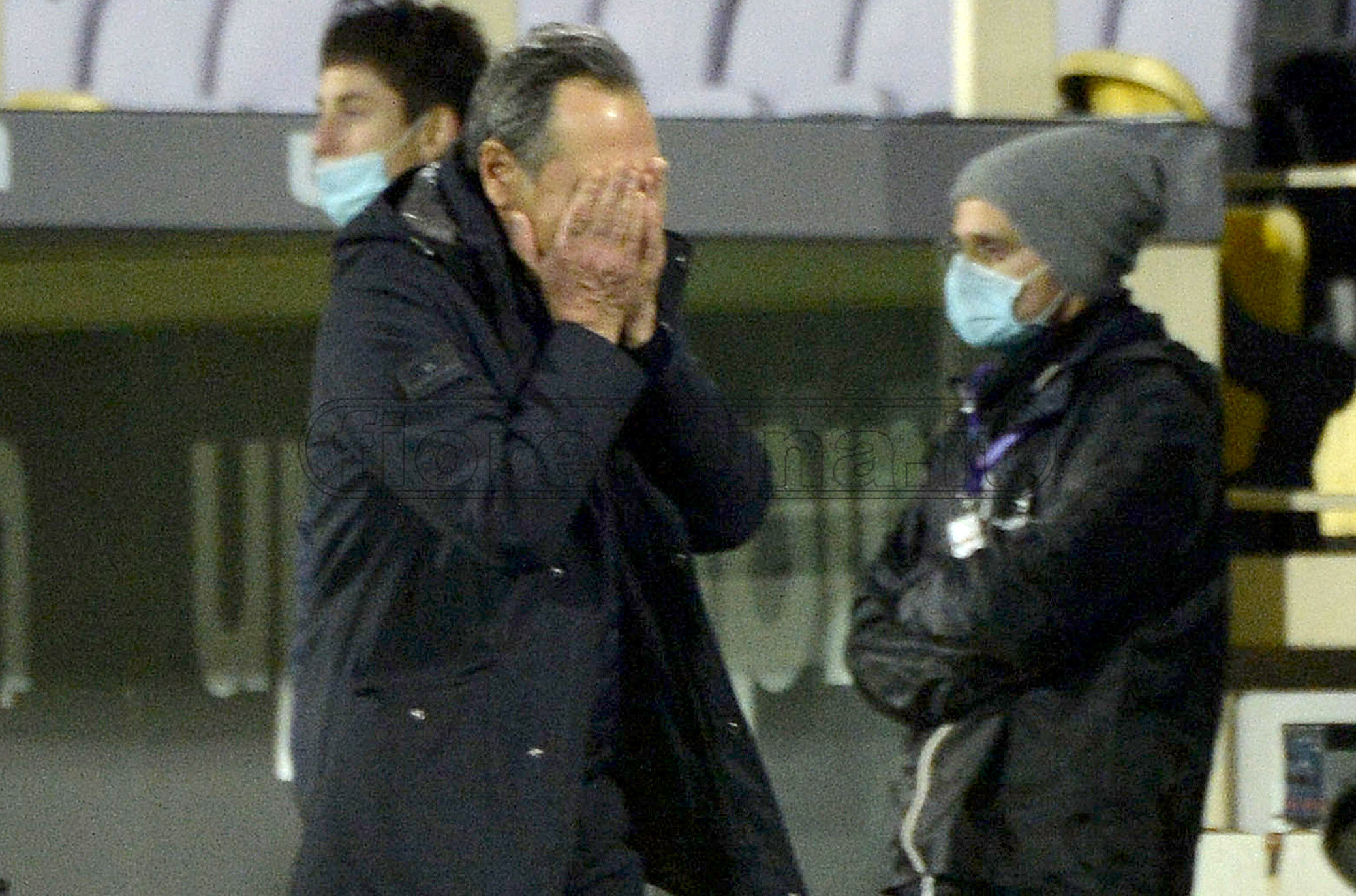 Sarà una stagione durissima, con i fantasmi del '93. Prandelli, occhi di ansia e paura