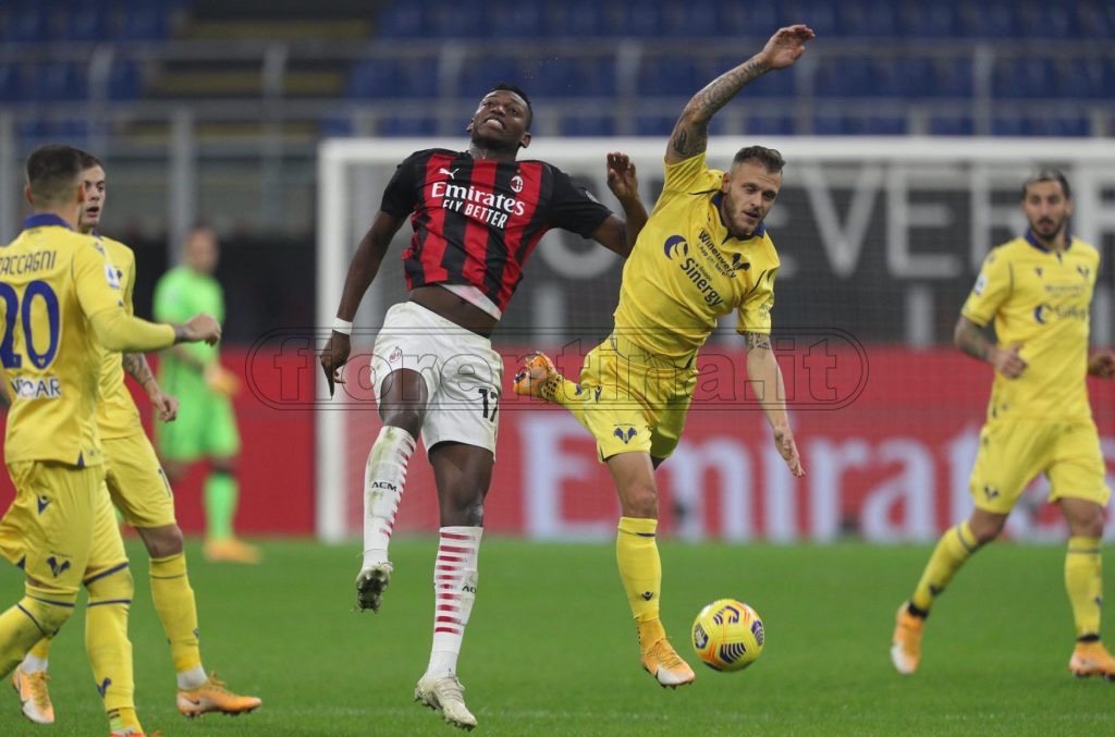 Sassuolo-Milan, Leao segna dopo 6 secondi e supera il record di Poggi contro i viola