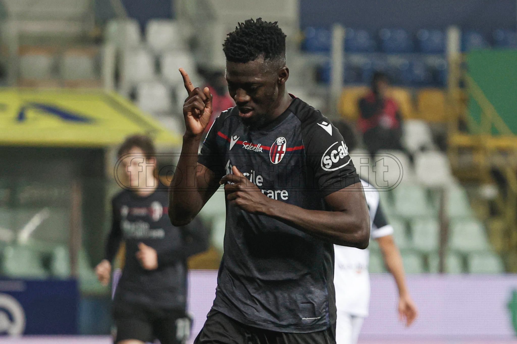 Serie A, il Bologna vince a Genoa con un gol di Barrow nel secondo tempo