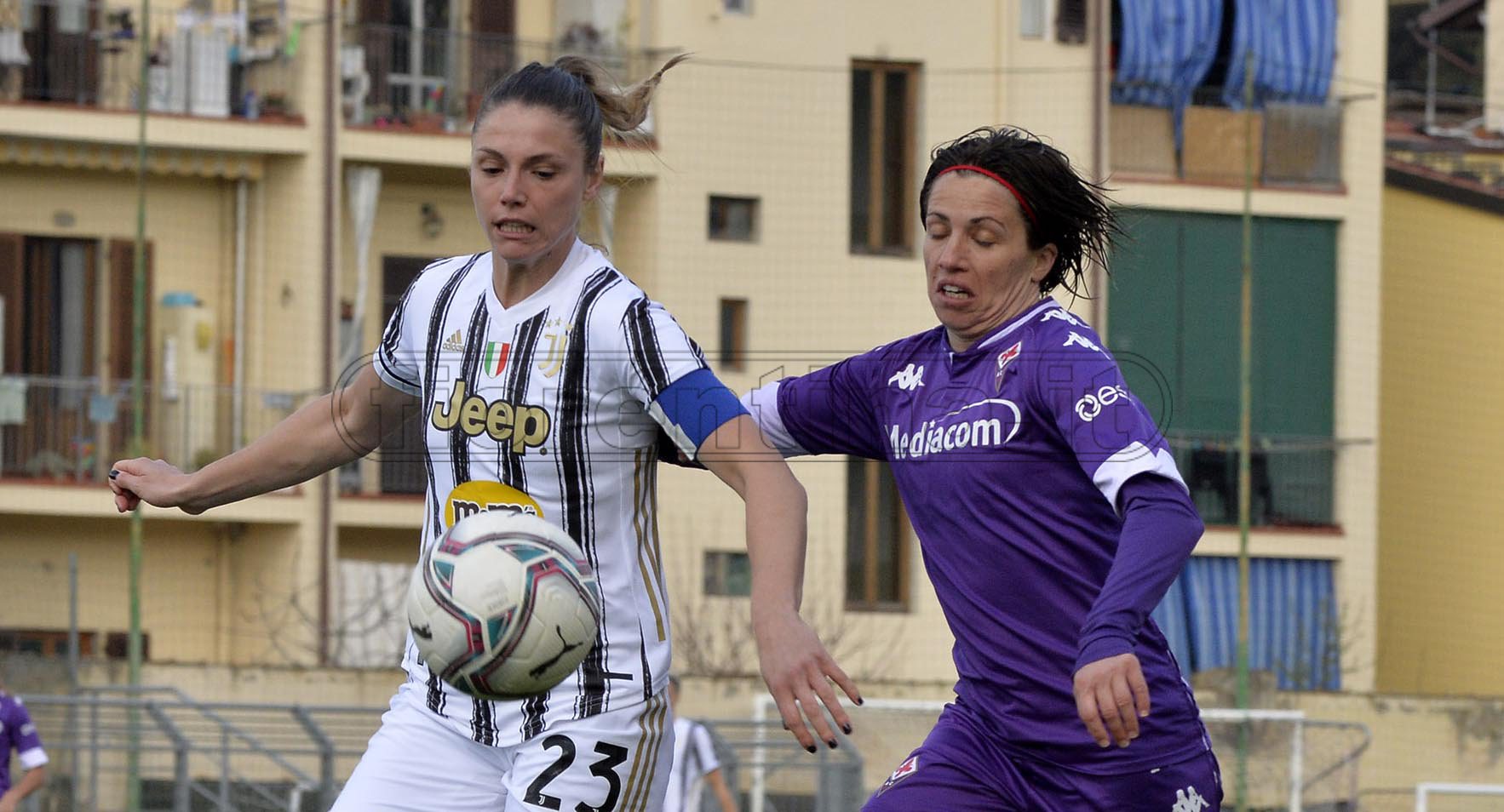 Il calcio femminile passa oggi al professionismo: di Sabatino e Cantore i primi contratti depositati