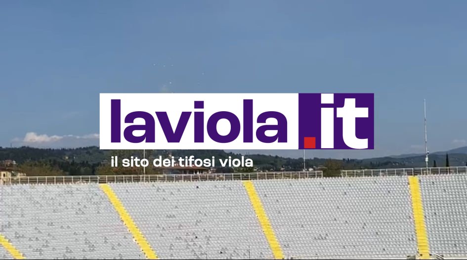 Dal Franchi, fuochi d'artificio dai tifosi prima di Fiorentina-Juve (VIDEO VI.IT)