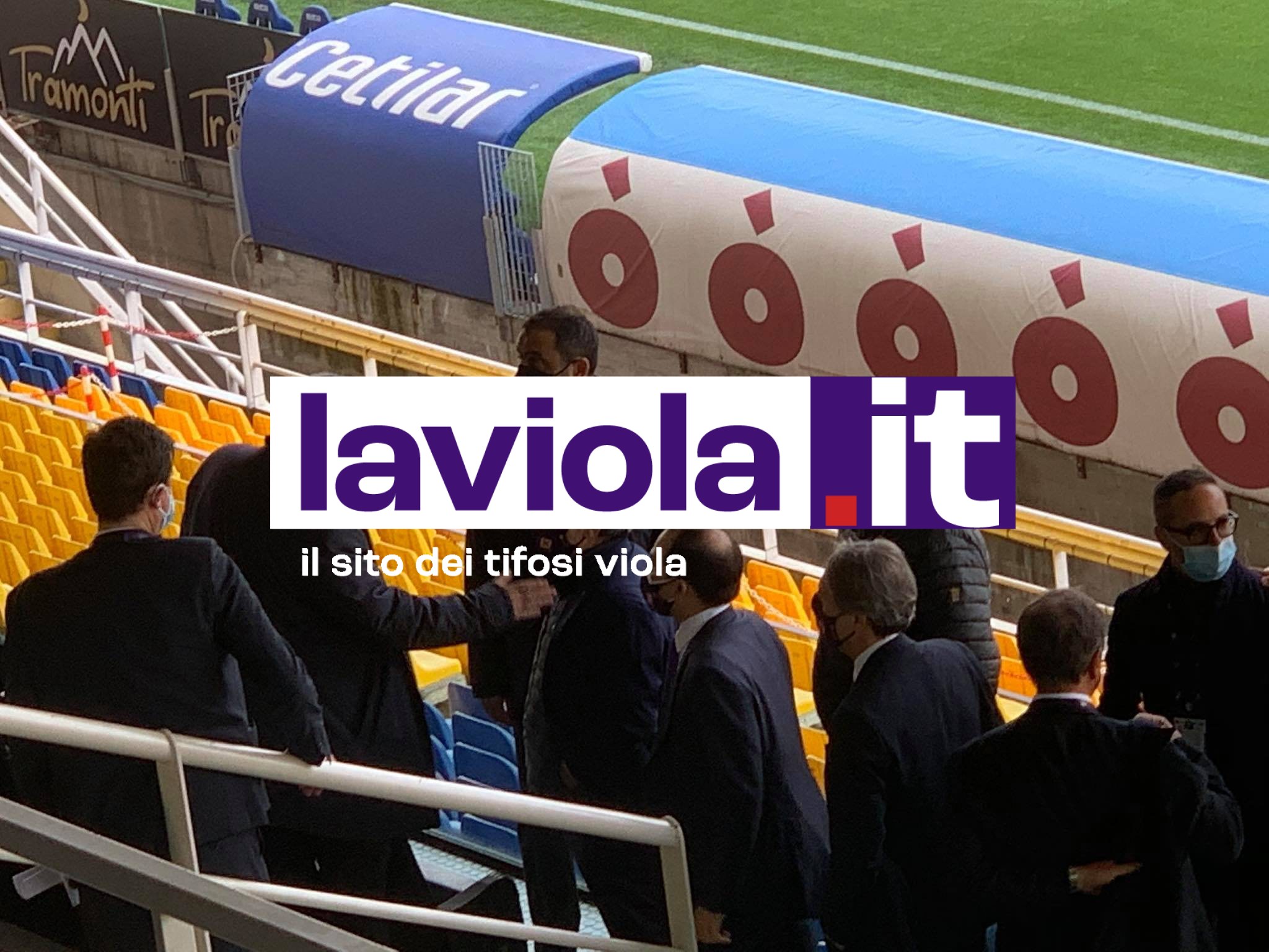 Colloquio Commisso-Lotito sugli spalti del Tardini (FOTO VI.IT)