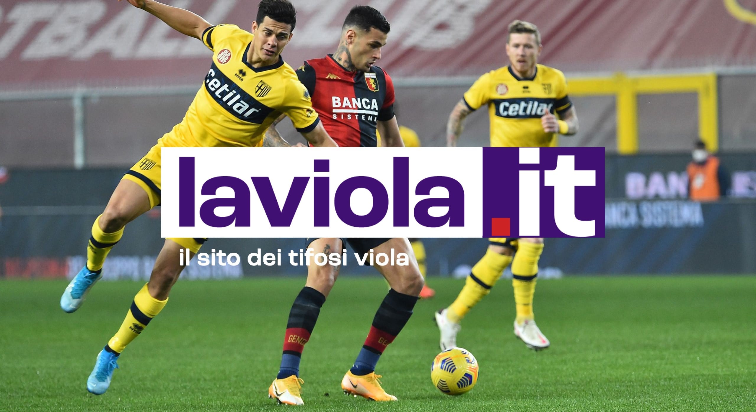 Scamacca piace alla Roma. La Fiorentina ci pensa solo se parte Vlahovic