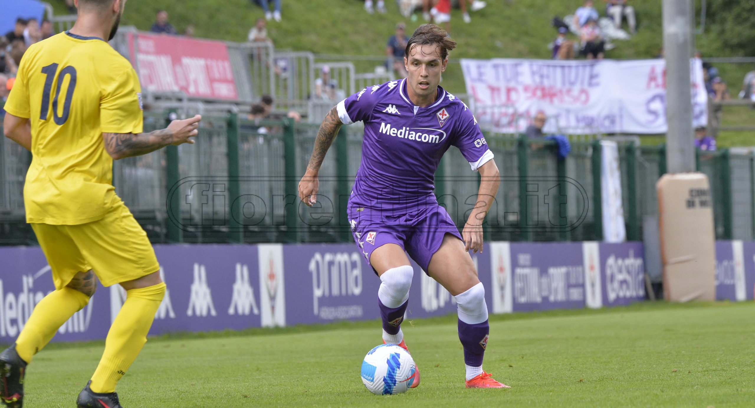 Ex viola, per Lirola non solo il Genoa. Sullo spagnolo si muove anche il Frosinone
