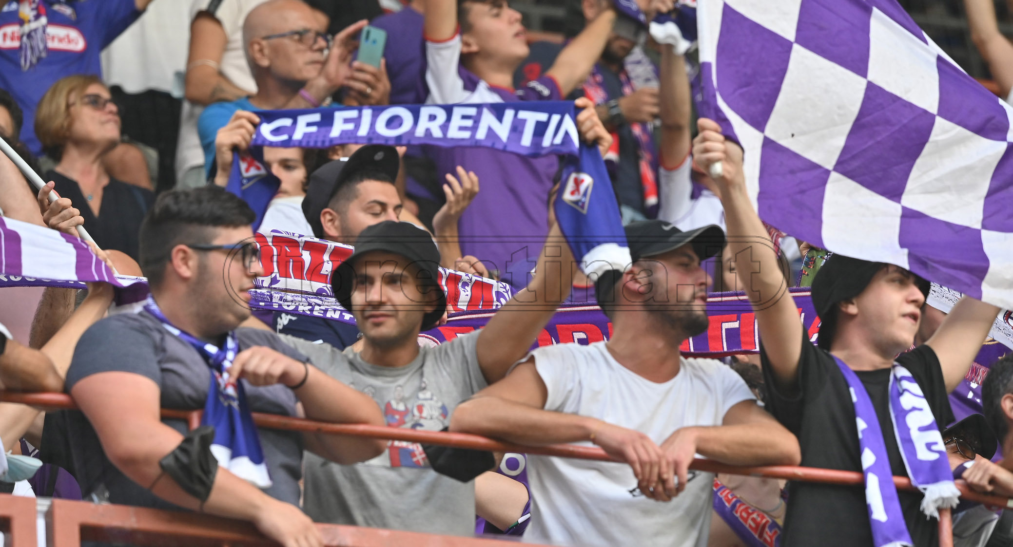 Genoa-Fiorentina: dalle 15 parte la vendita dei 2032 tagliandi del settore ospiti. I prezzi