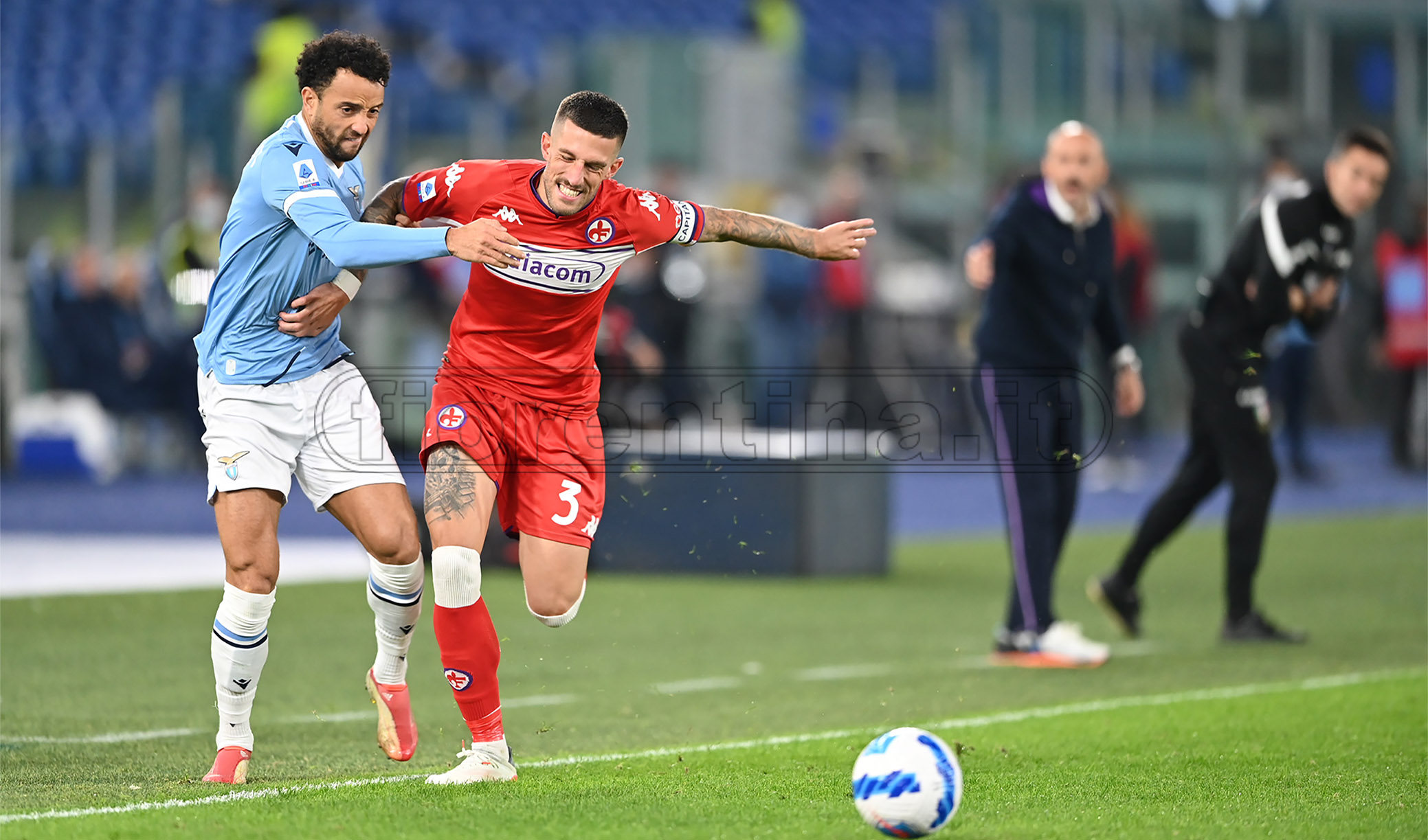 Fiorentina-Lazio a confronto: pochi tiri e tanti gol per Sarri, 10 di testa. Viola in casa ok