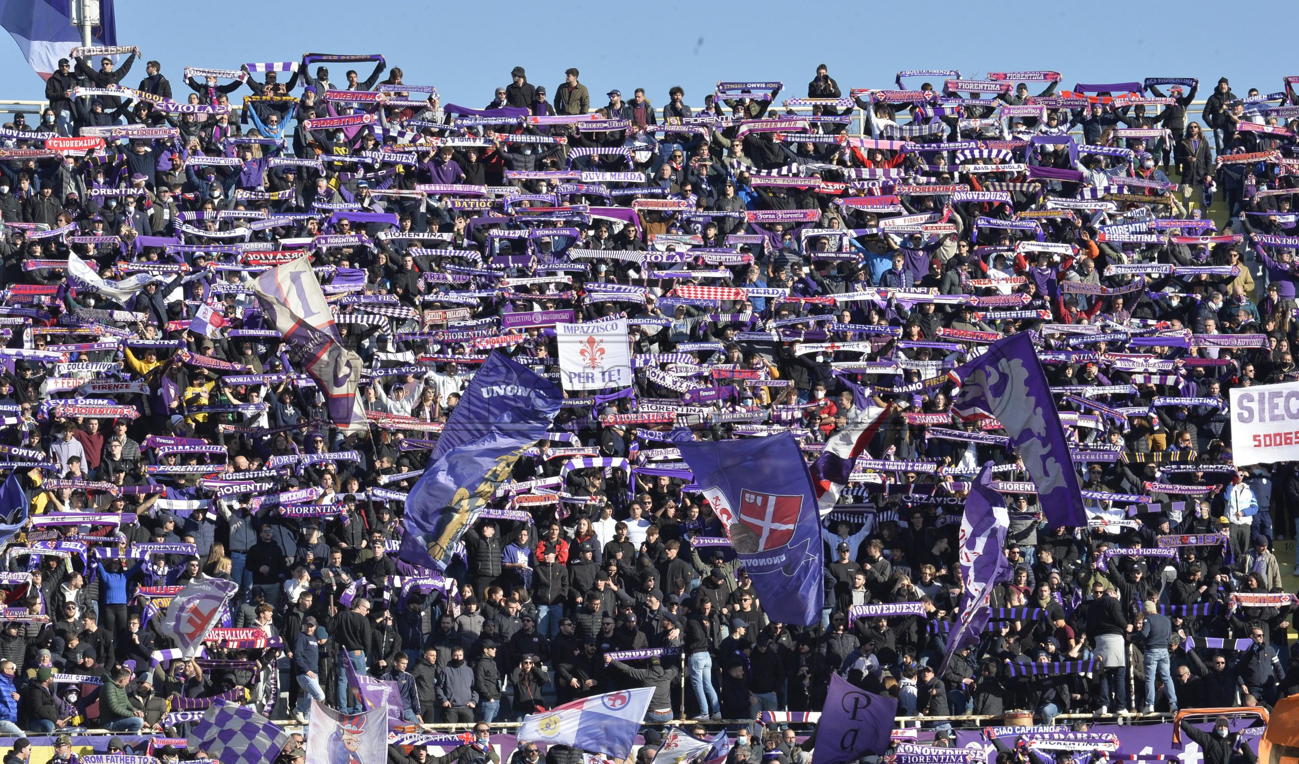 Cagliari-Fiorentina, la FORMAZIONE dei TIFOSI: Ikoné con Nico e Piatek nel tridente