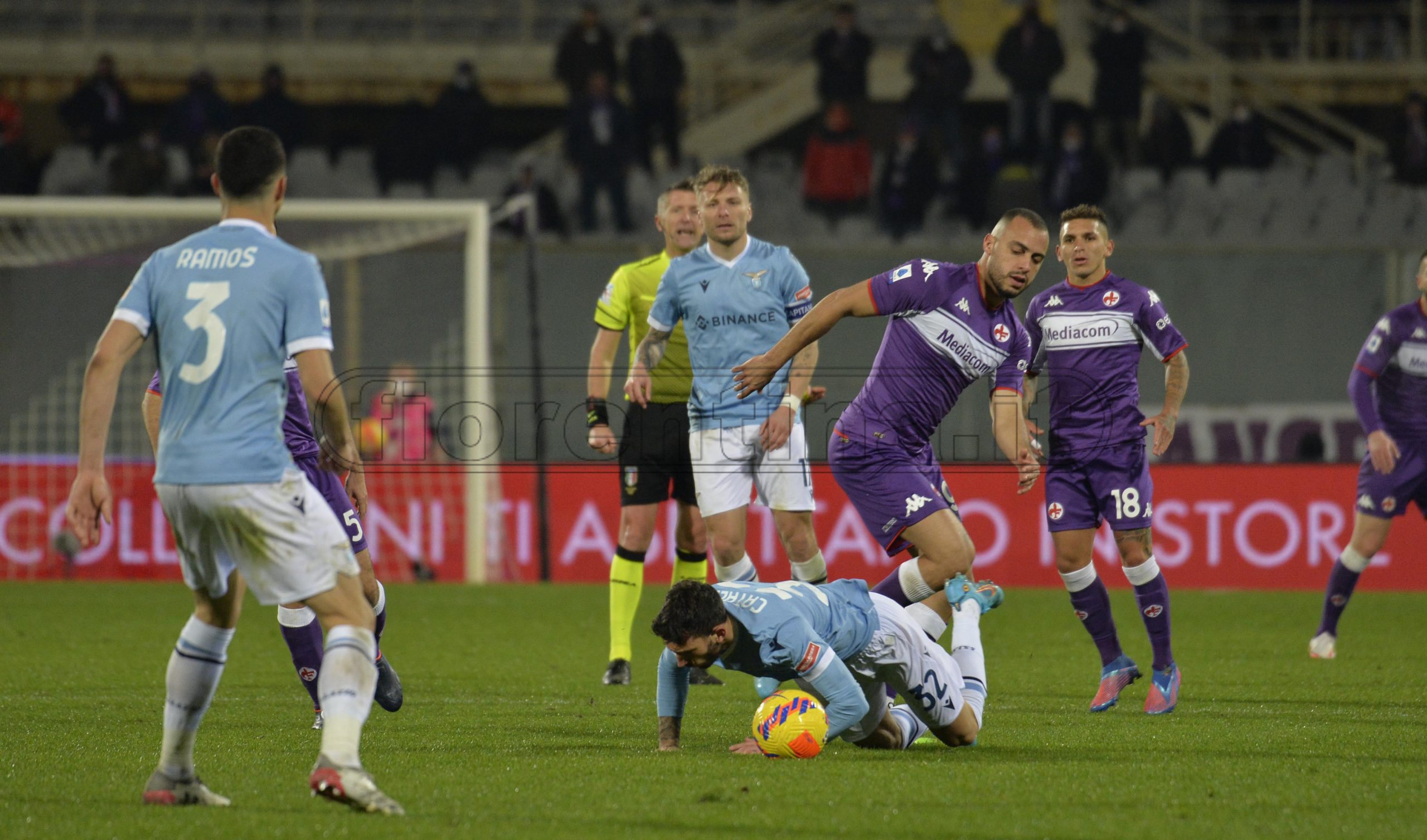 Fiorentina-Lazio, squadre a confronto: metà tiri ma più del doppio di gol e punti per Sarri