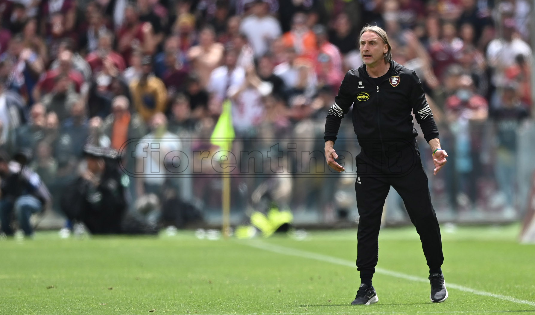 Serie A, Salernitana vince ancora ed esce dalla zona retrocessione. Cagliari terzultimo