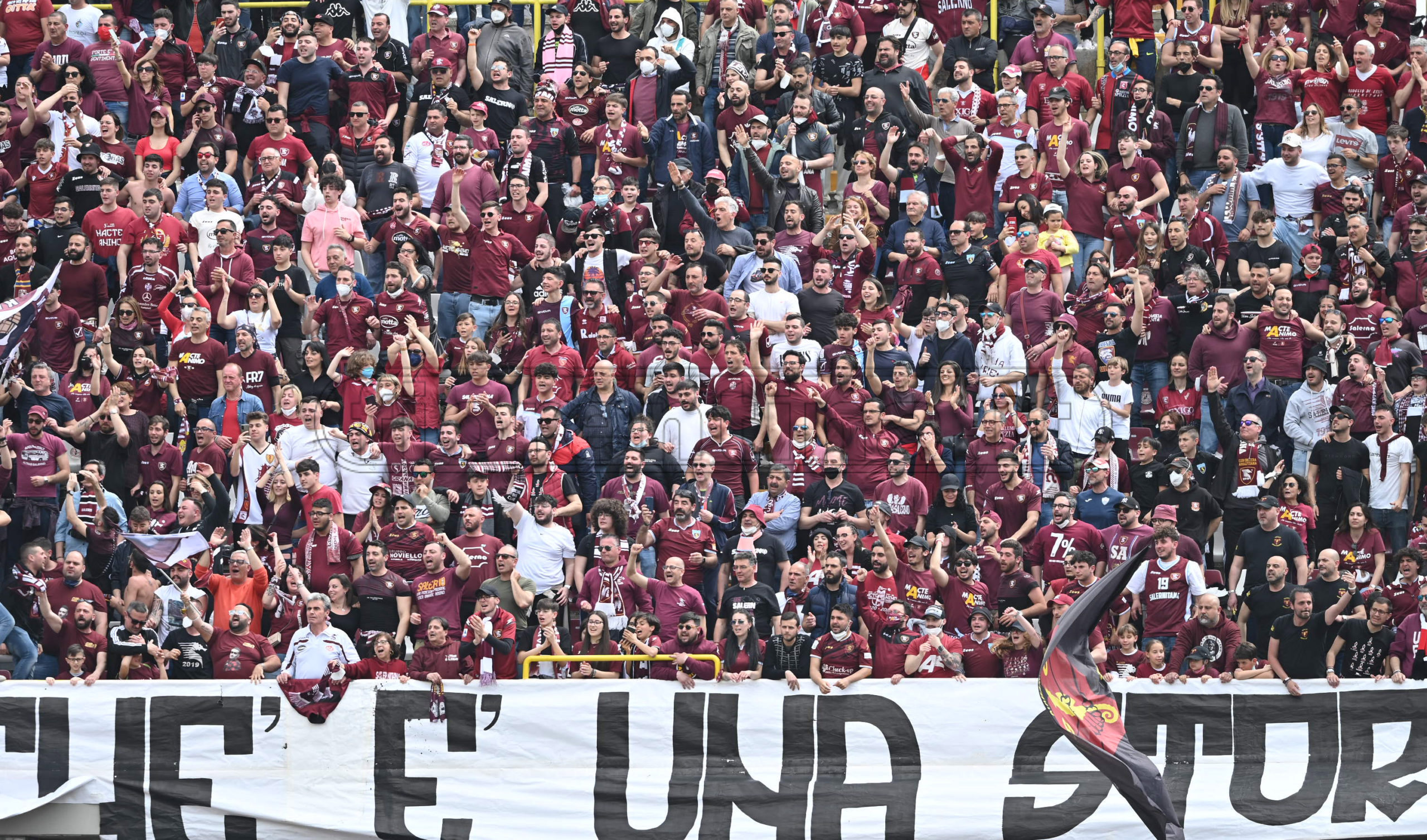 Da Salerno maxi esodo: al Franchi saranno circa millecinquecento tifosi