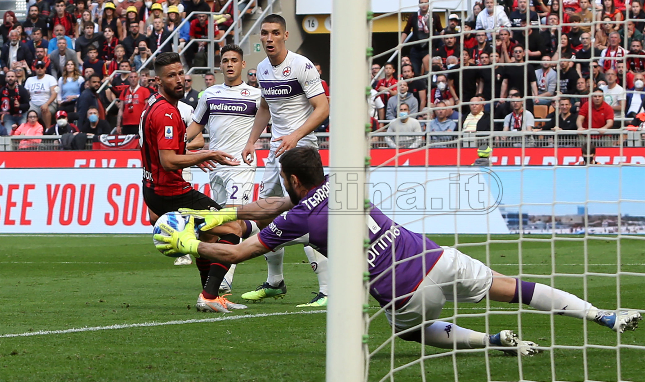 Milan-Fiorentina, squadre a confronto:  cercasi continuità. 10 punti nelle ultime 5 gare per entrambe