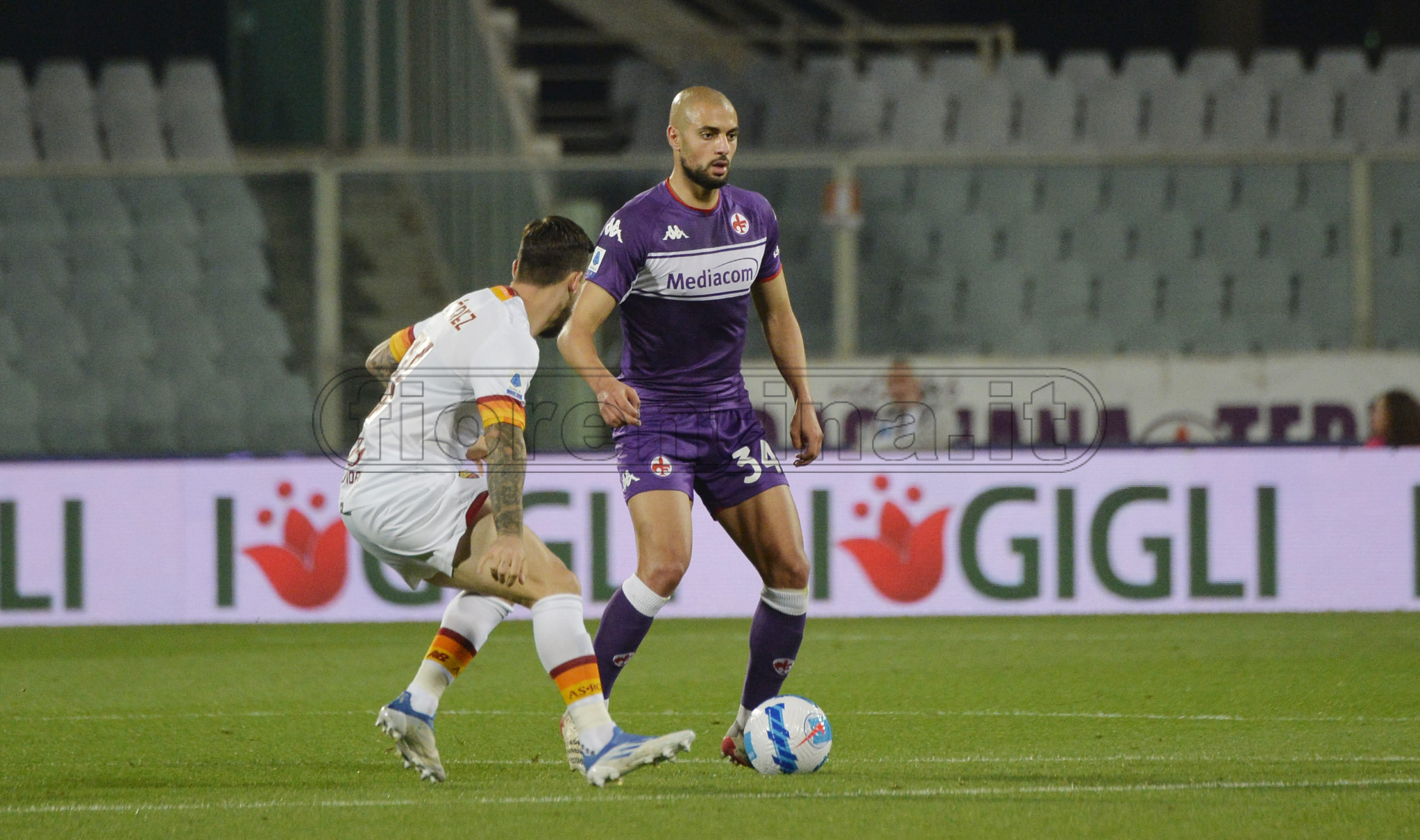 Roma-Fiorentina, squadre a confronto: stessi gol fatti, ma 6 in meno subiti da Mou che è a +8 sui viola