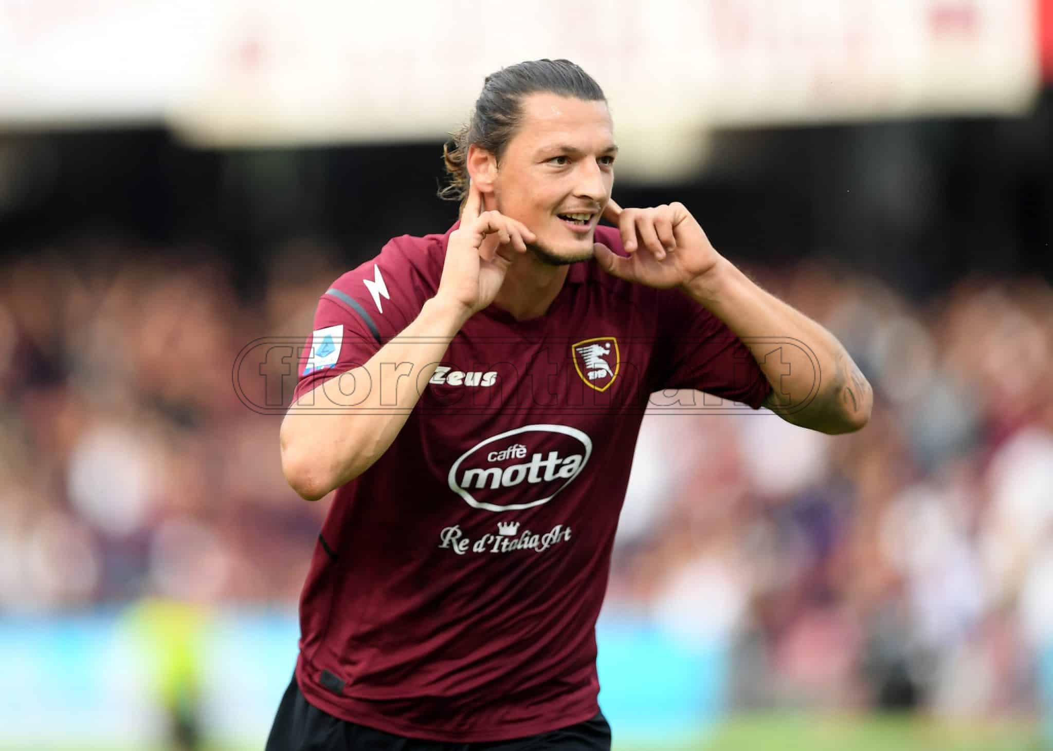 Obiettivi viola, nuova pretendente per Djuric: c'è lo sprint del Genoa