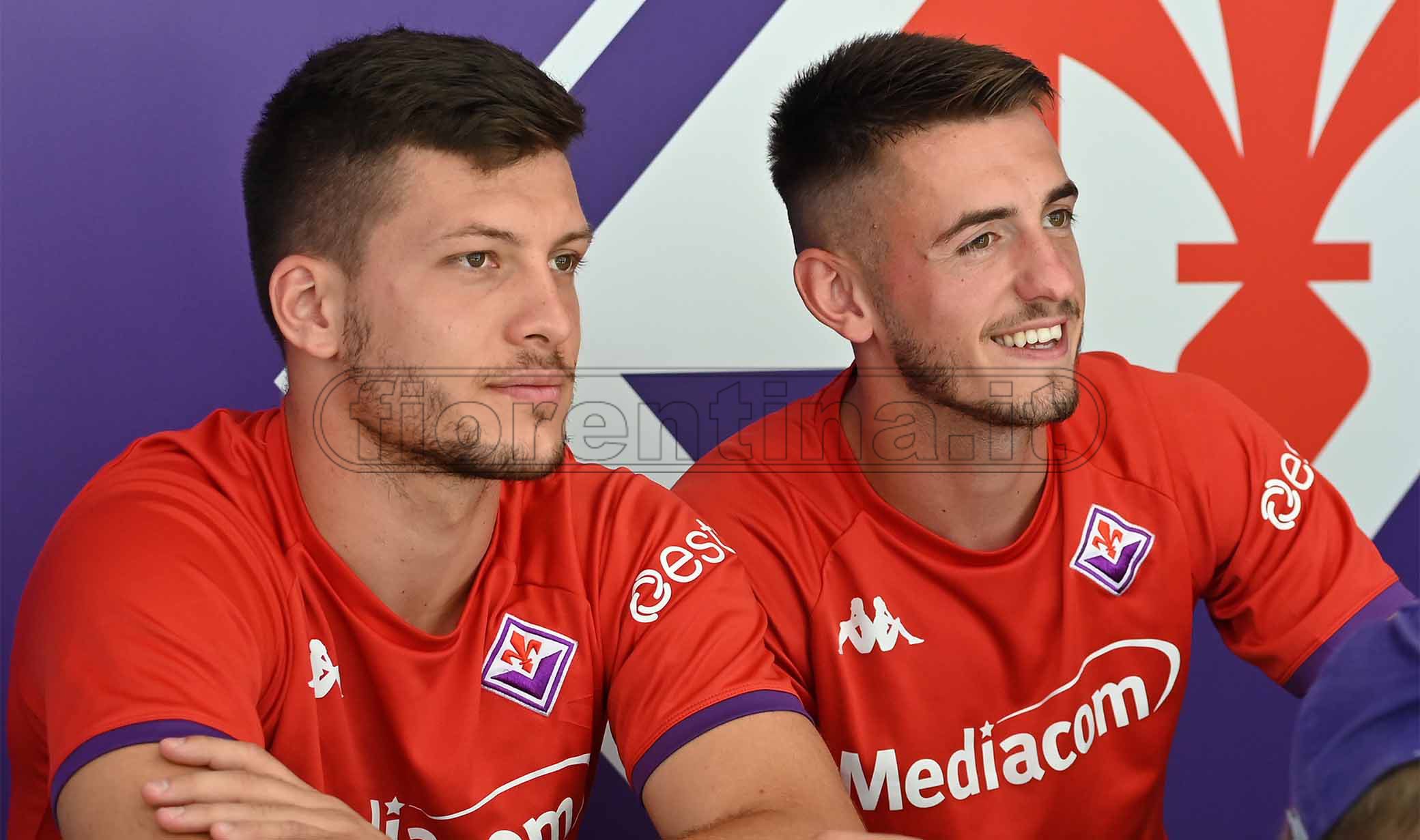 Jovic-Terzic, il fastidio di Italiano e la doppia panchina. Tecnico e società: "Caso chiuso"