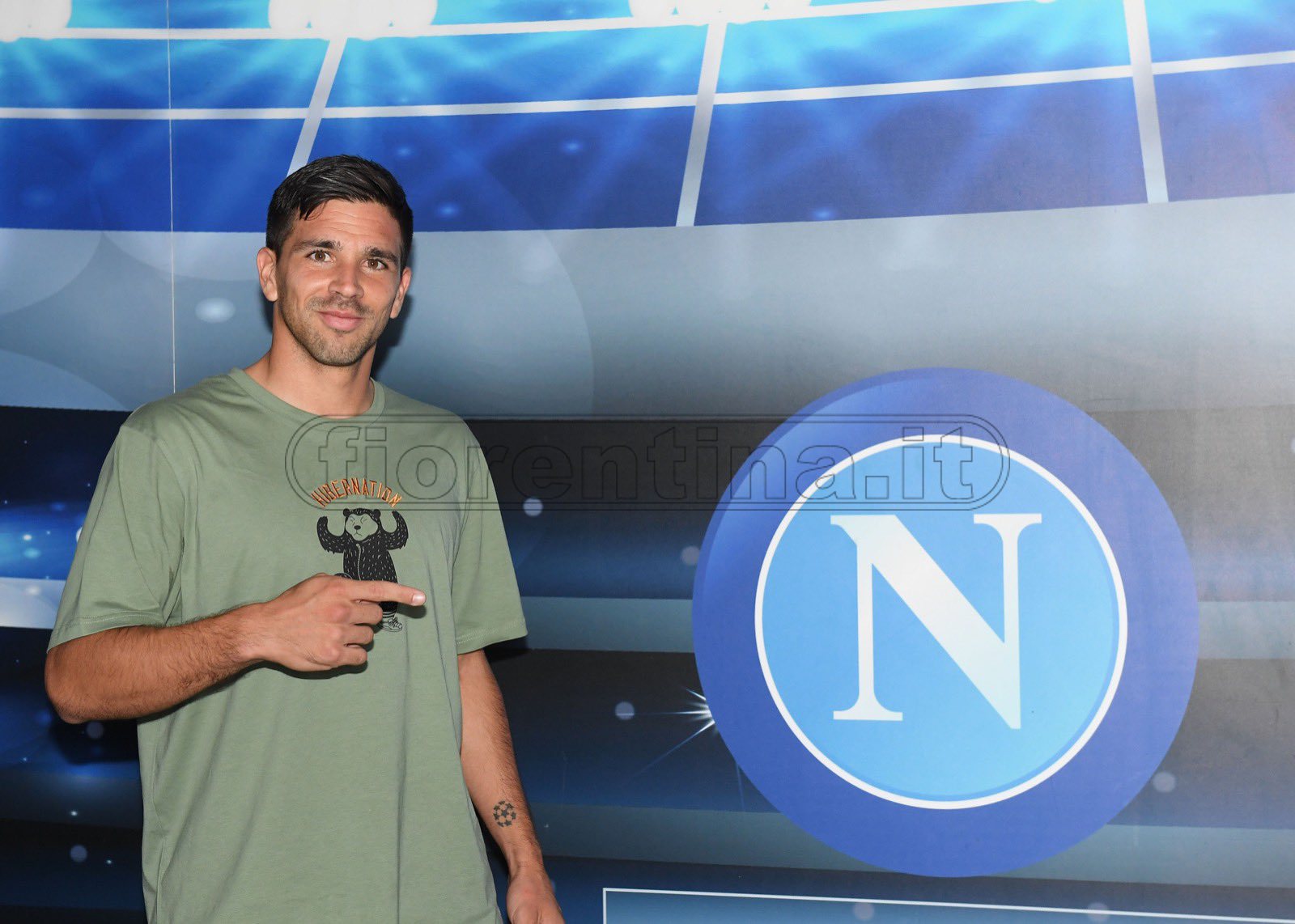 Serie A, il Napoli vince a San Siro contro il Milan. Decisivo Simeone