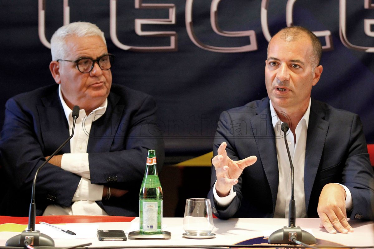 Lecce, Falcone: "Siamo a pari punti con la Fiorentina. Ad inizio stagione non ci avremmo creduto"