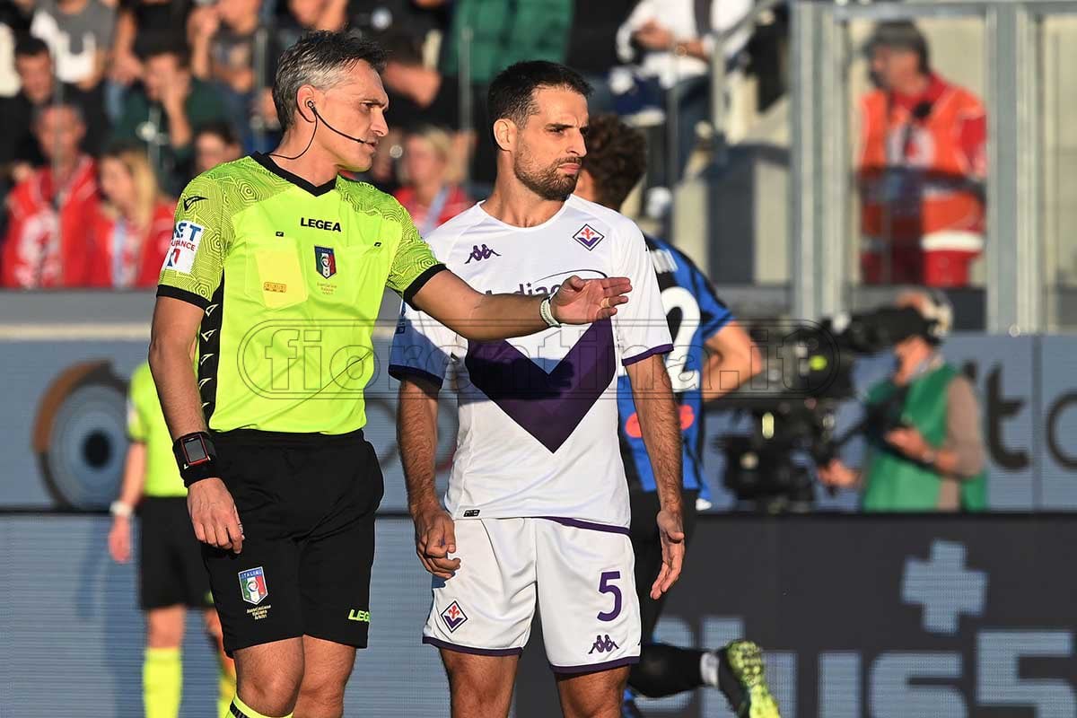Moviola: mano di Quarta non è rigore, il Var corregge l'errore di Irrati su Kouame