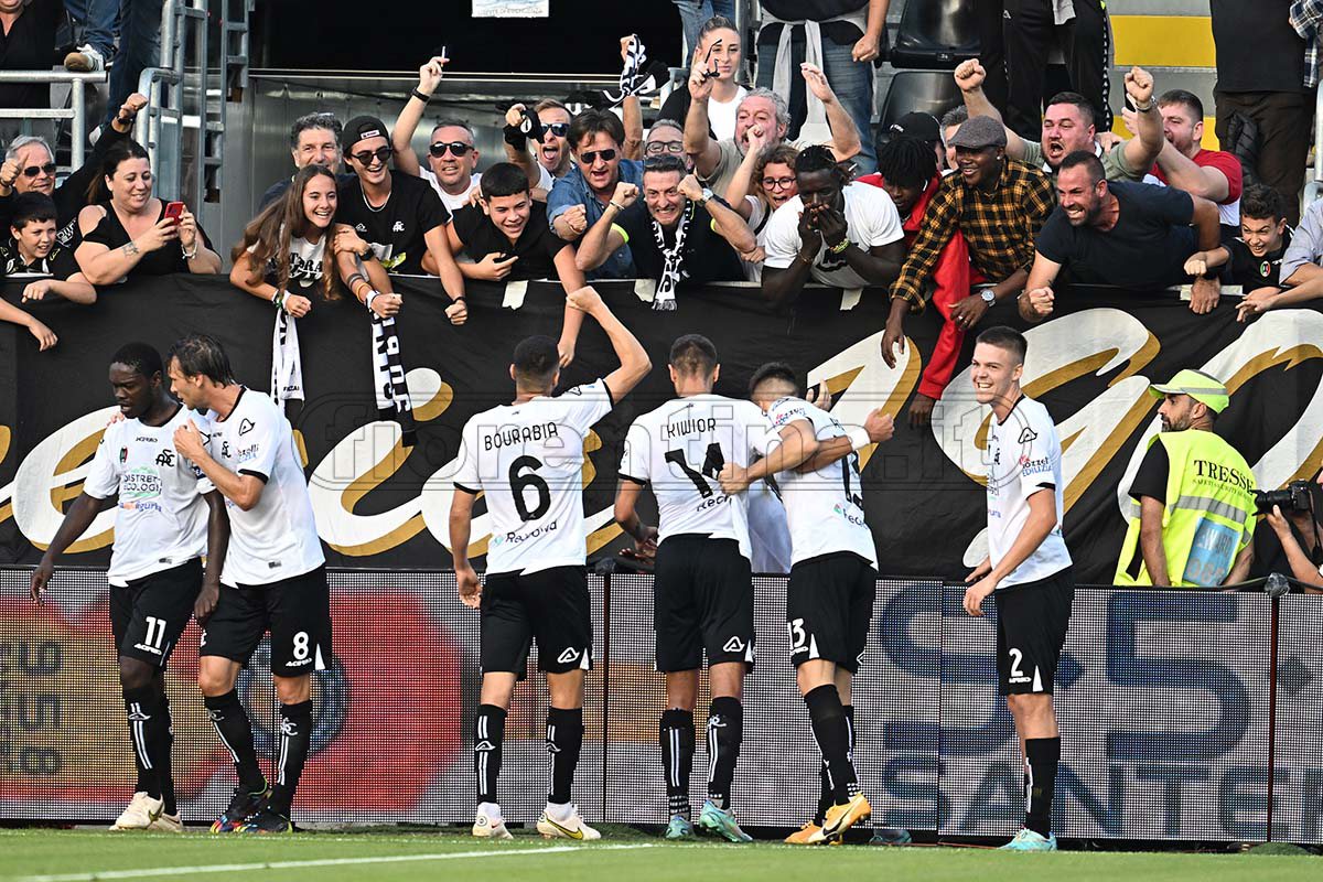 Spezia, Holm: "Sto migliorando, spero di esserci contro la Fiorentina"