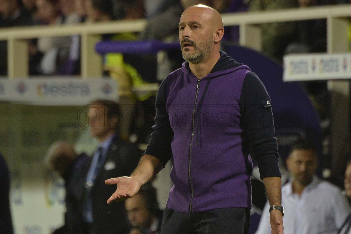 Cercasi disperatamente gol per la Fiorentina. Provate stamani soluzioni su palle inattive