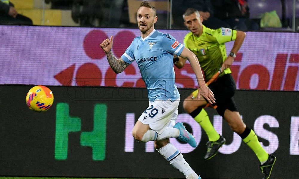 Lazzari: "Non c'è una favorita in Conference. Ci sono squadre forti come la Fiorentina"