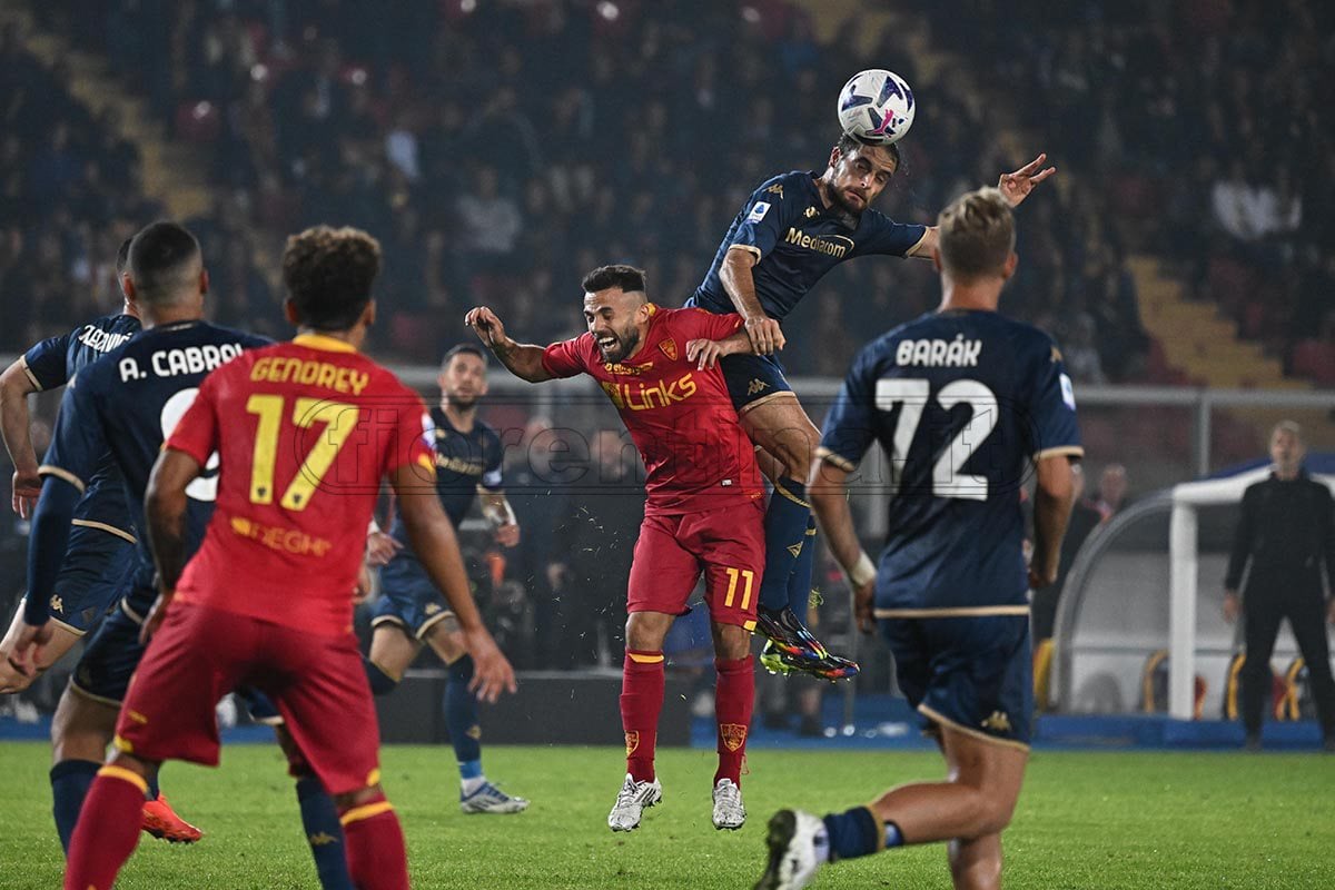 Fiorentina-Lecce, squadre a confronto: momenti opposti. Meglio dei viola solo Napoli-Juve. Difesa ok per Baroni