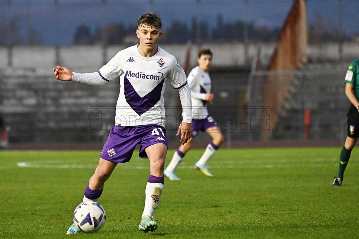 Primavera, vittoria pesante contro il Lecce capolista. Il 2-0 è firmato da Capasso e da una perla di Amatucci