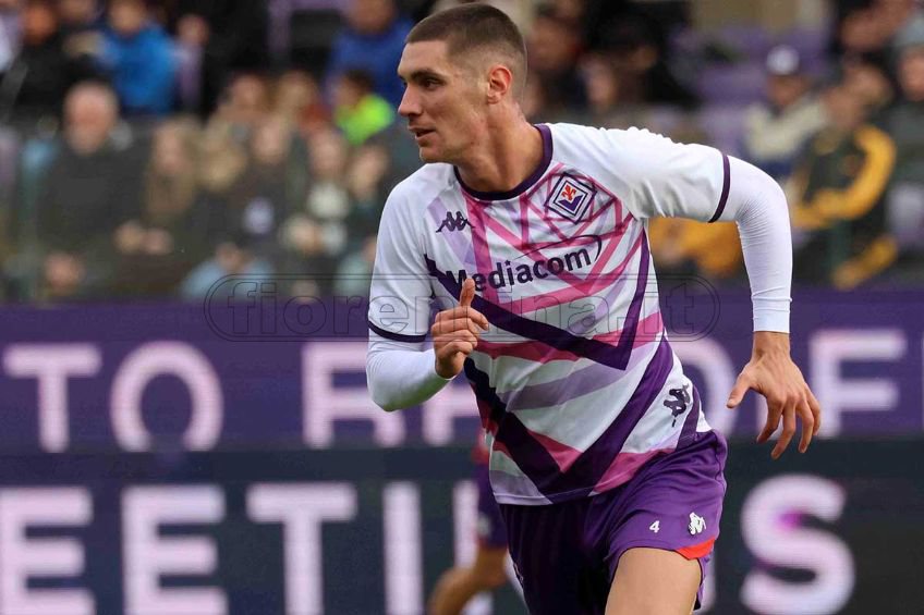 Milenkovic verso il ritorno dal 1’. Obiettivo scalzare la coppia Igor-Quarta e buttarsi alle spalle le difficoltà