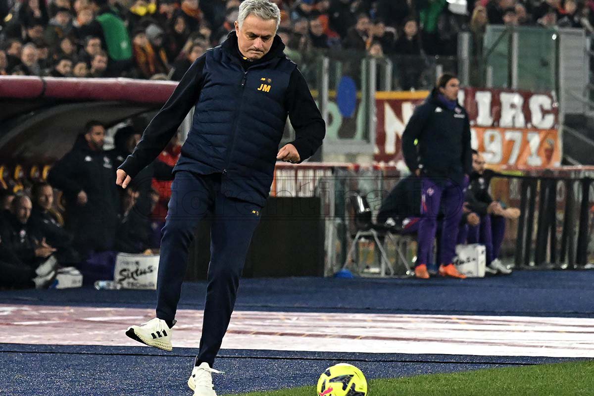 Roma, ricorso contro la squalifica di Mourinho. L'inchiesta della Procura Federale va avanti