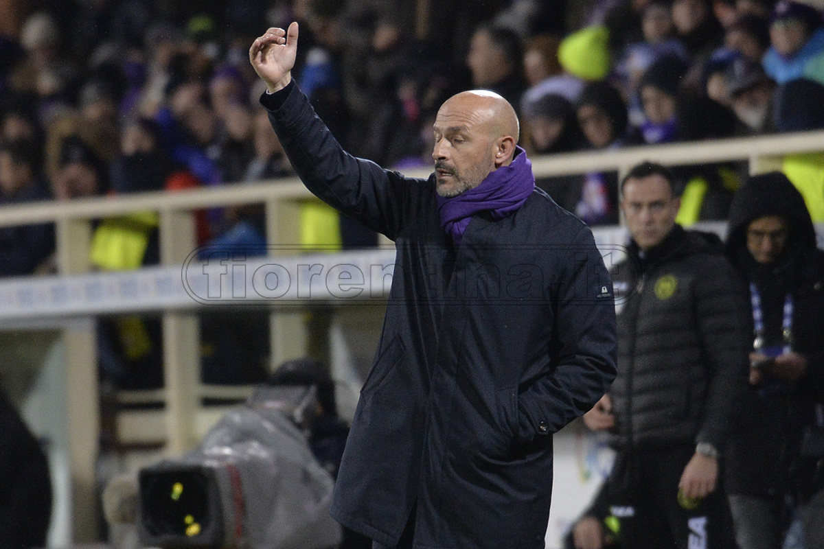 Grassia: "Fiorentina 1 punto in 4 gare. Su questo dovrebbe riflettere la società"