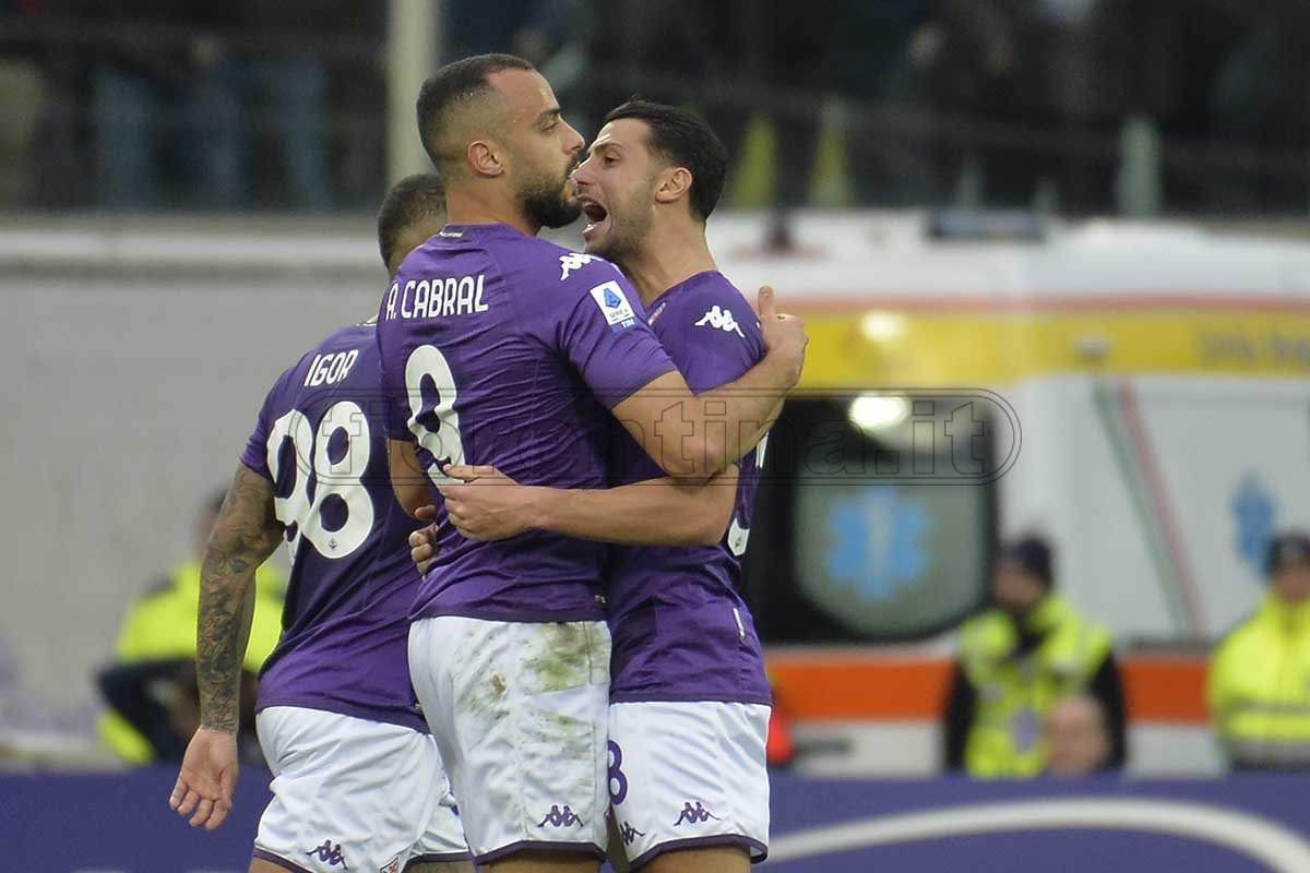 Piccola e distratta in campionato è tutta un’altra Fiorentina