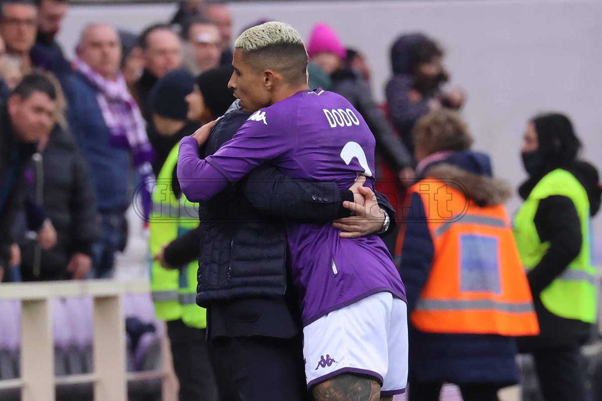 Dodo, Gonzalez, Ikoné: ora la Fiorentina di Italiano vola sulle fasce. Esterni fondamentali per gli ultimi gol viola