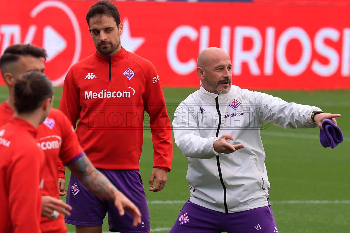 Fiorentina, dal "fate ridere" agli applausi. Un mese e mezzo dopo Italiano è più sereno