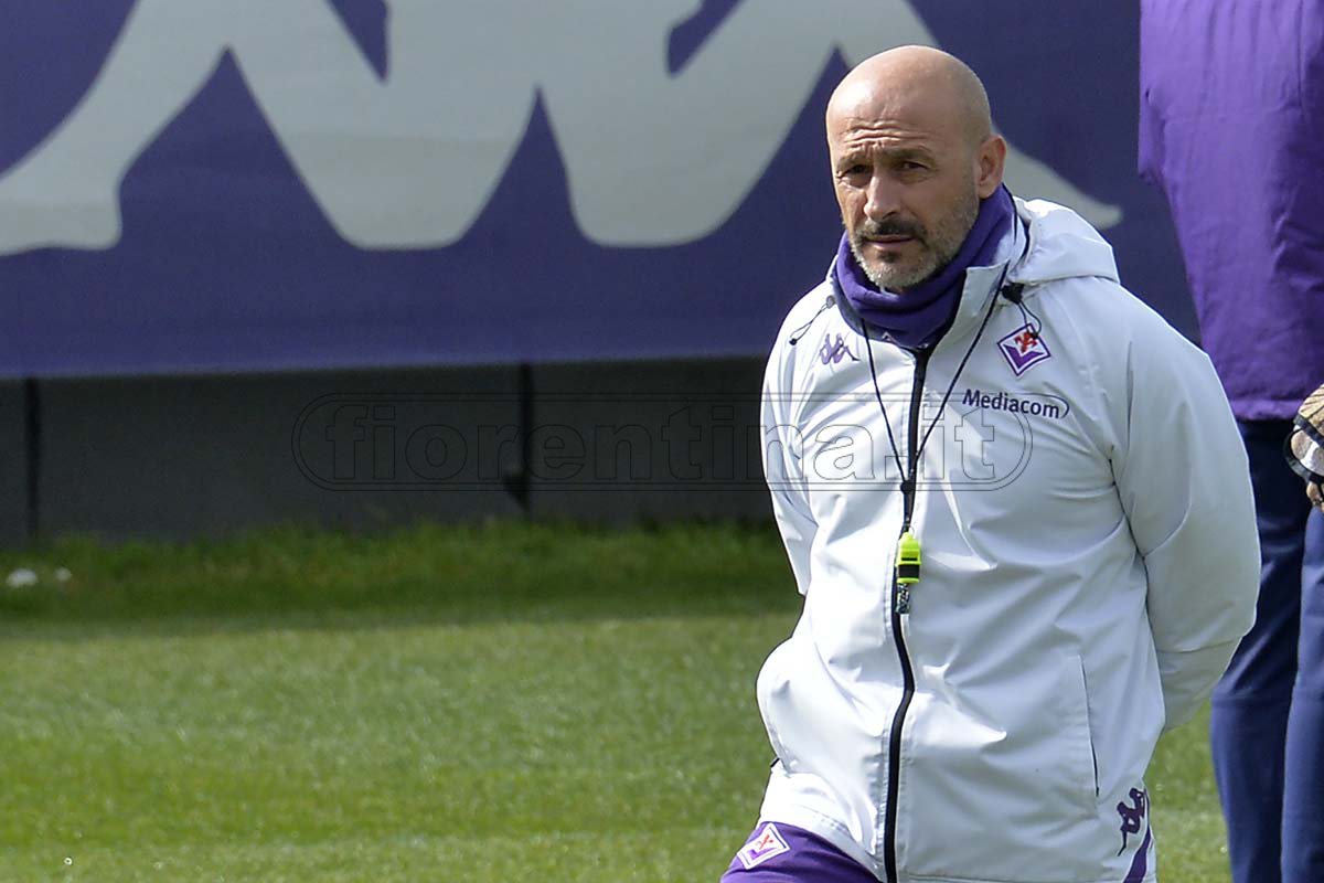 Fiorentina-Sivasspor, i convocati di Italiano: out solo Terzic