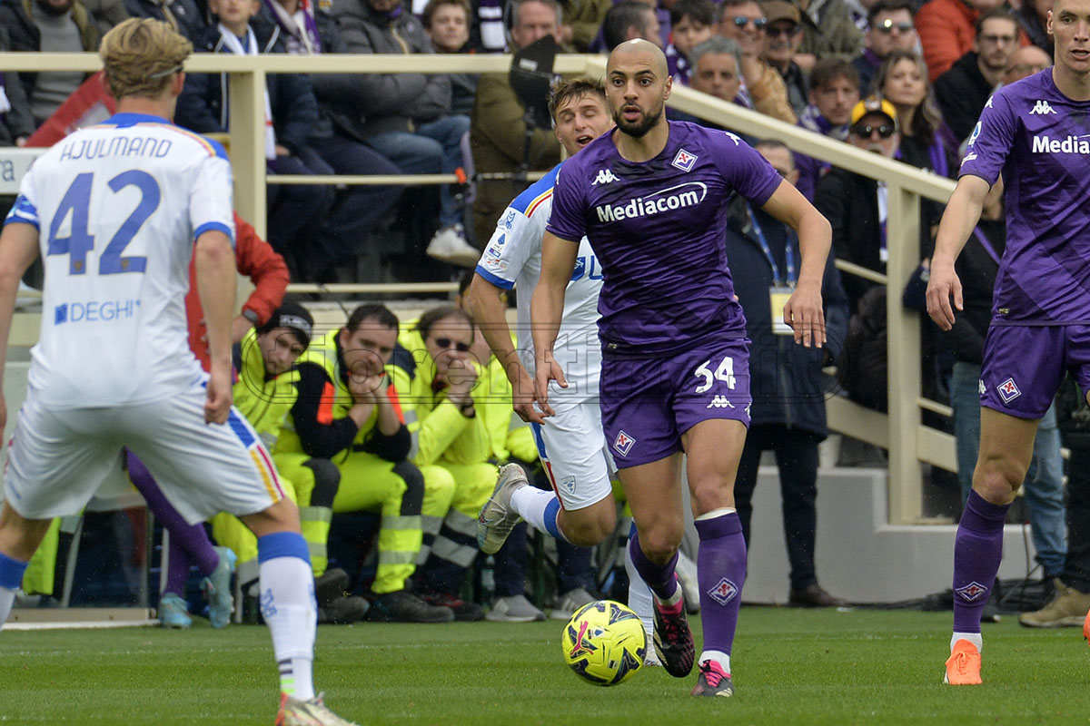 Non si passa: è tornata la diga Amrabat. Sarà rinnovo fino al 2028 con la Fiorentina?