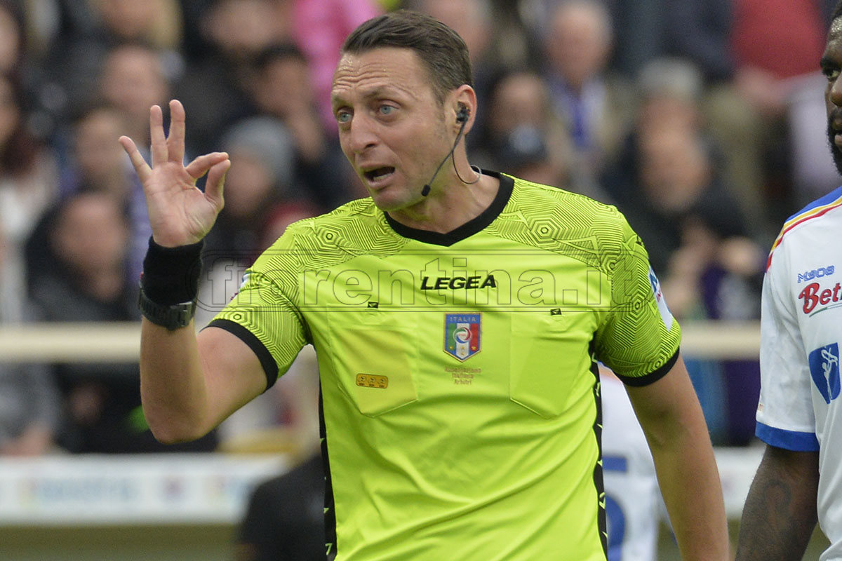 La Moviola: Abisso da 5,5, inverte i falli e non dà due corner. Ok il gol partita