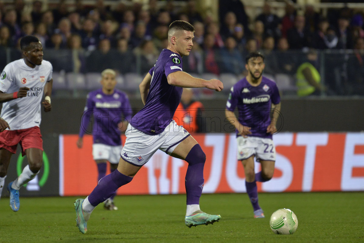 Fiorentina troppo morbida davanti: è mancato (di nuovo) cinismo. Trasferta di ritorno insidiosa