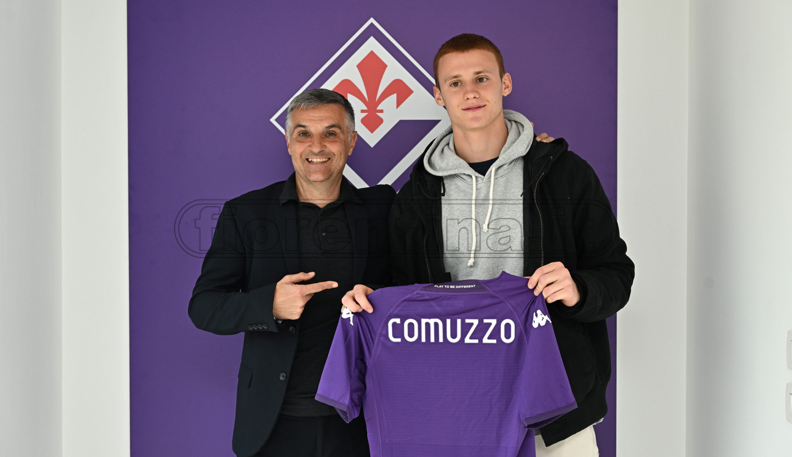 Fiorentina Primavera, ufficiale il primo contratto da professionista per Comuzzo