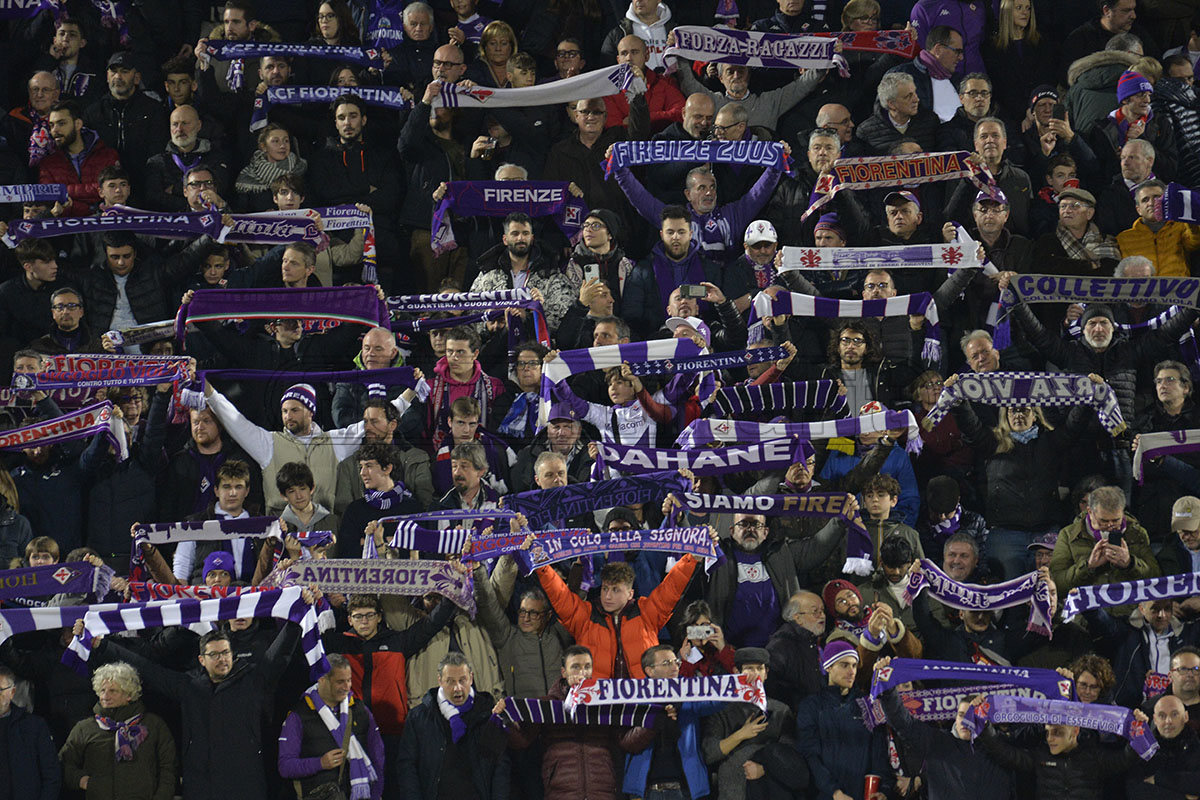 La spinta dei tifosi viola: saranno circa 1300 domani pomeriggio a Cremona