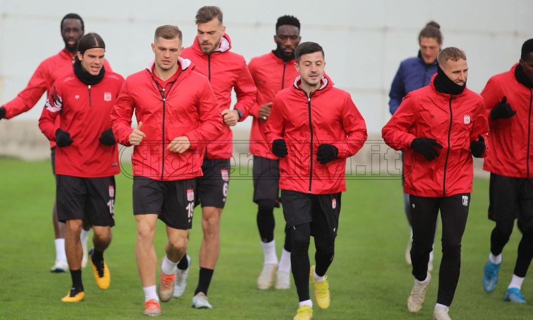 Conference League, Sivasspor: i convocati per la gara di domani contro la Fiorentina