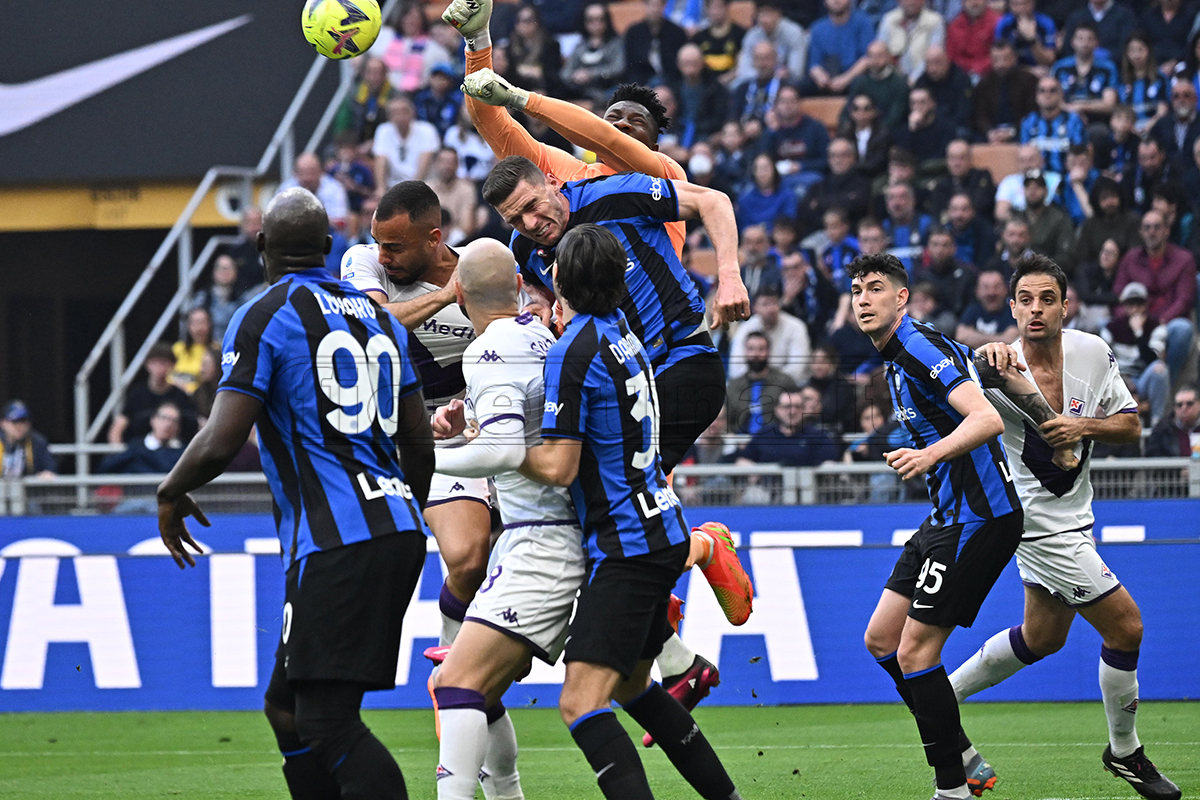 Fiorentina-Inter, squadre a confronto: 56 partite a 53 in stagione. Distacco sì, ma non abissale